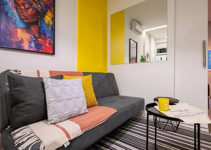 Studio Apartment